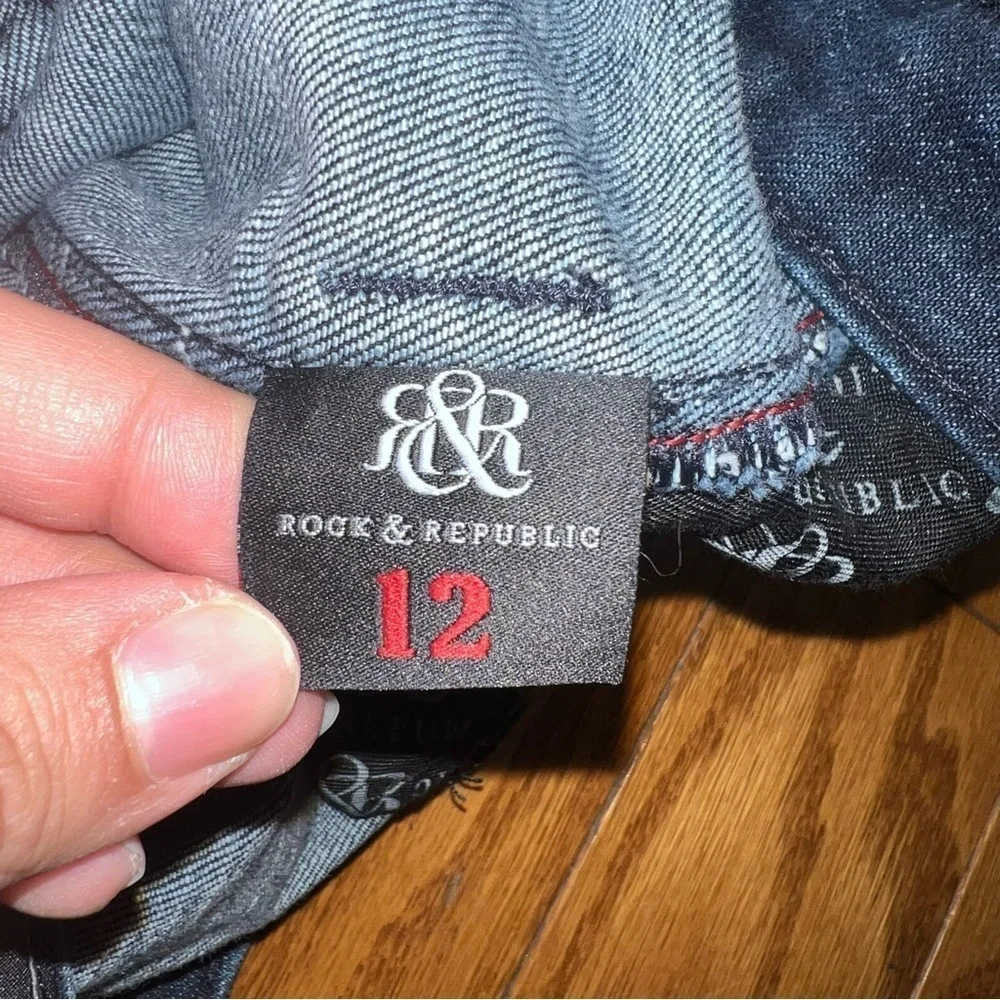 Rock & Republic Groupie Dark Wash Denim Mini Skirt Size 12 - Picture 3 of 9